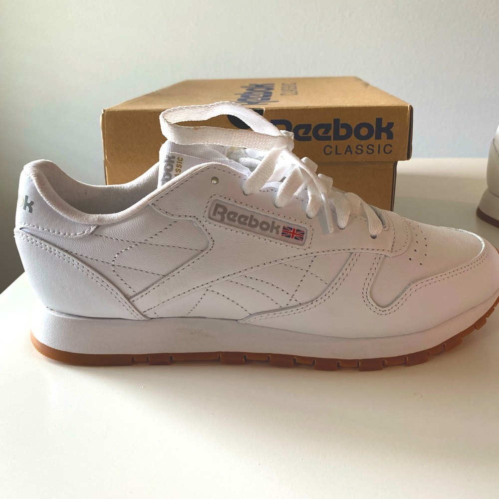 Classic Leather Reebok classic. Size 8wmn